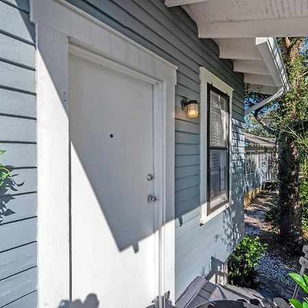 Jungle Themed Apt. Close To Coffee, Food + Shops! タンパ エクステリア 写真